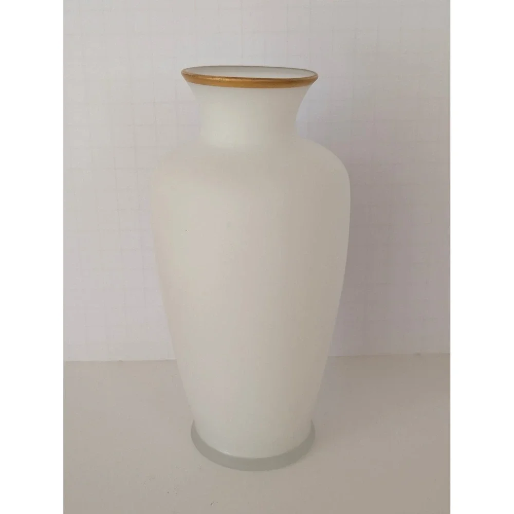 Vintage‎ Napcoware Frosted Satin Glass Vase Red Rose Floral Gold Rim Japan